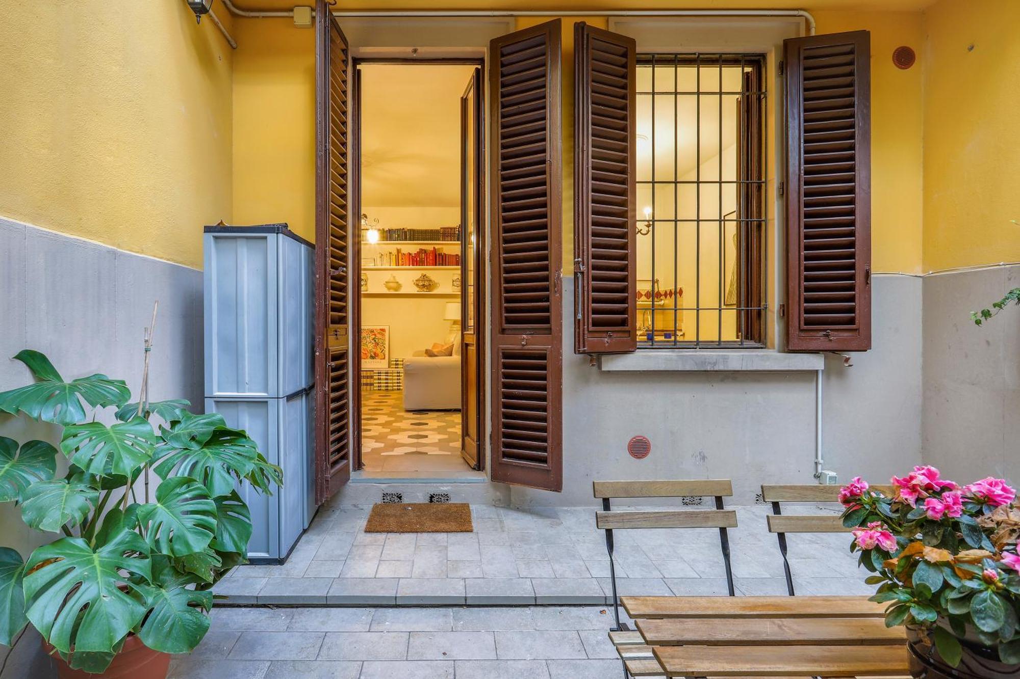 One-Bedroom Apartment With Patio Florence Buitenkant foto