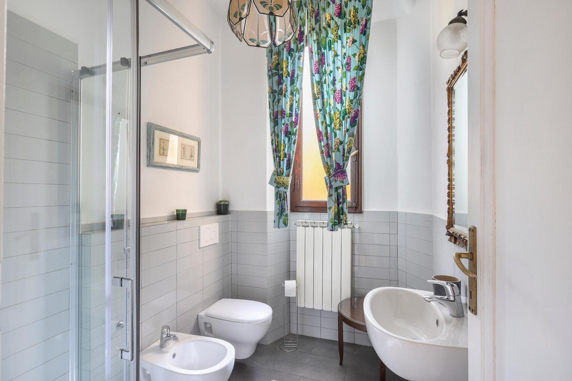 One-Bedroom Apartment With Patio Florence Buitenkant foto